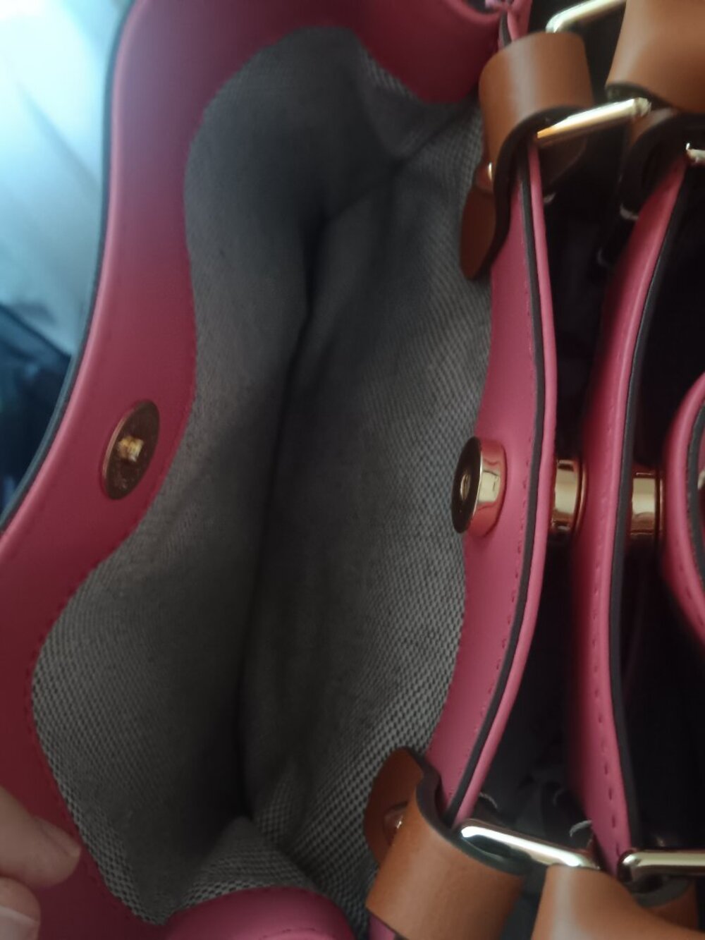 Dooney and Bourke Dawson - Picture 10 of 10
